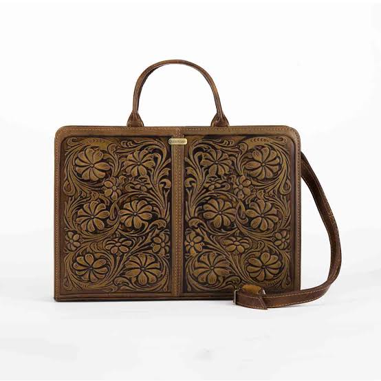 کیف دستی چرم طرح‌دار